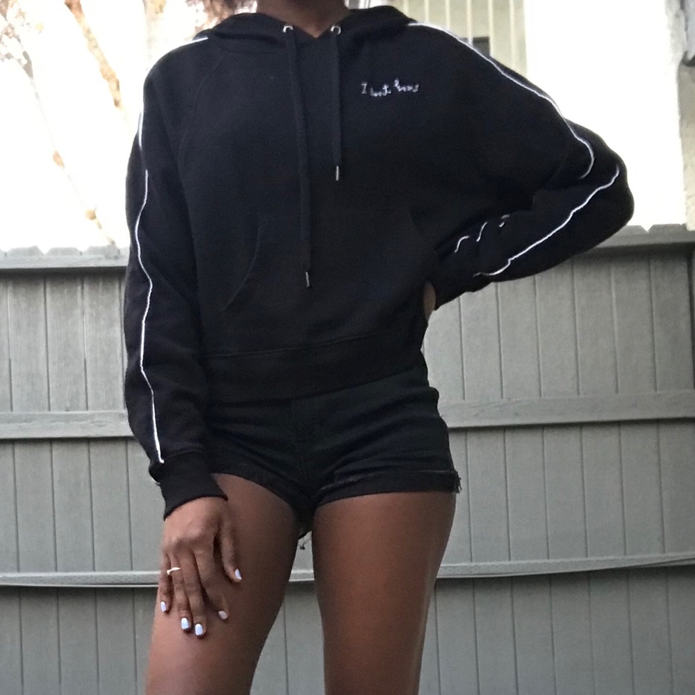 Cropped hoodie